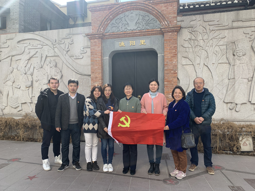 参观爱国主义教育基地——渔阳里2