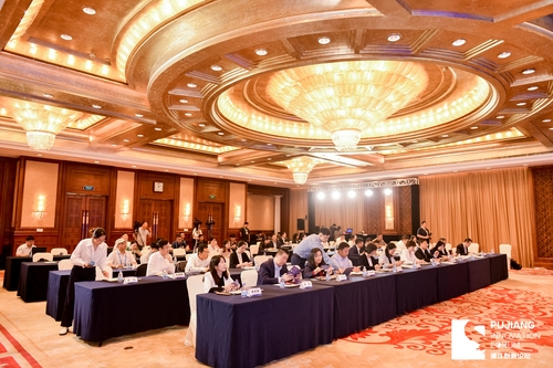 02会场 02会场