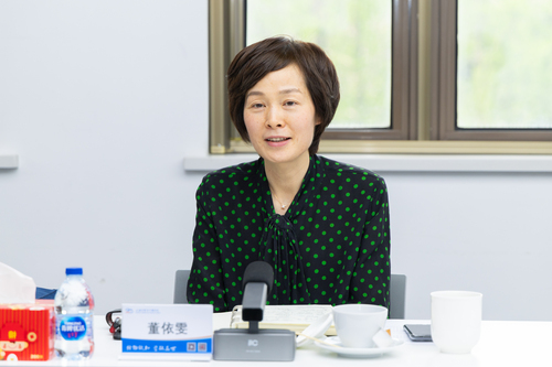 董书记调研2 董书记调研2