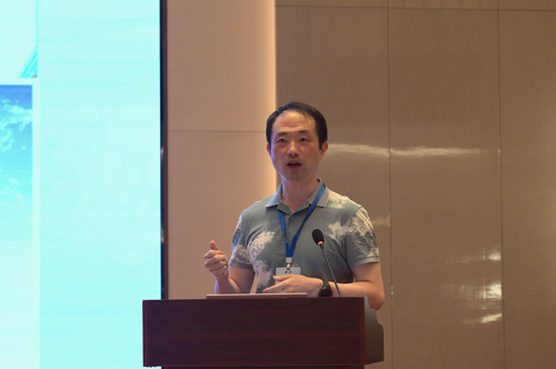 庄珺主任做专题报告 庄珺主任做专题报告