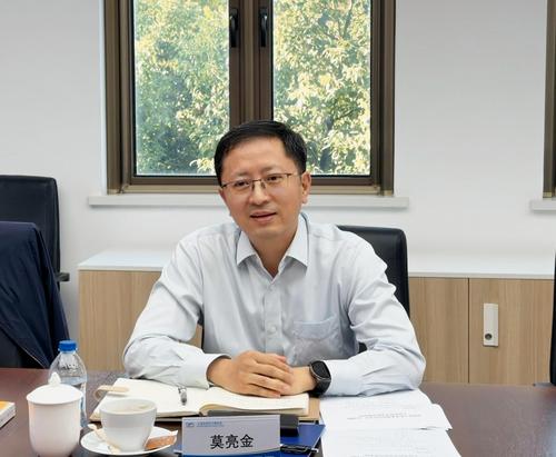 莫书记调研2 莫书记调研2
